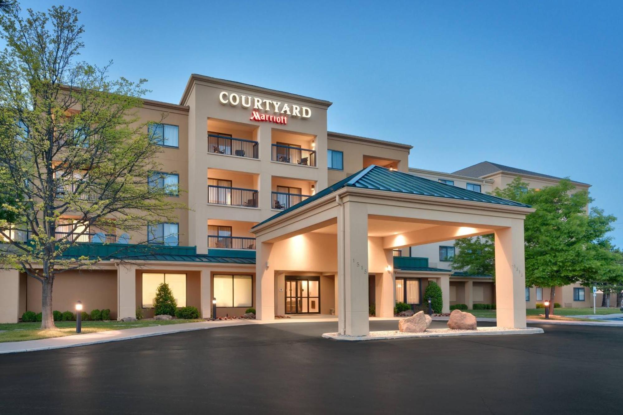 Courtyard By Marriott Oklahoma City Northwest Exterior photo